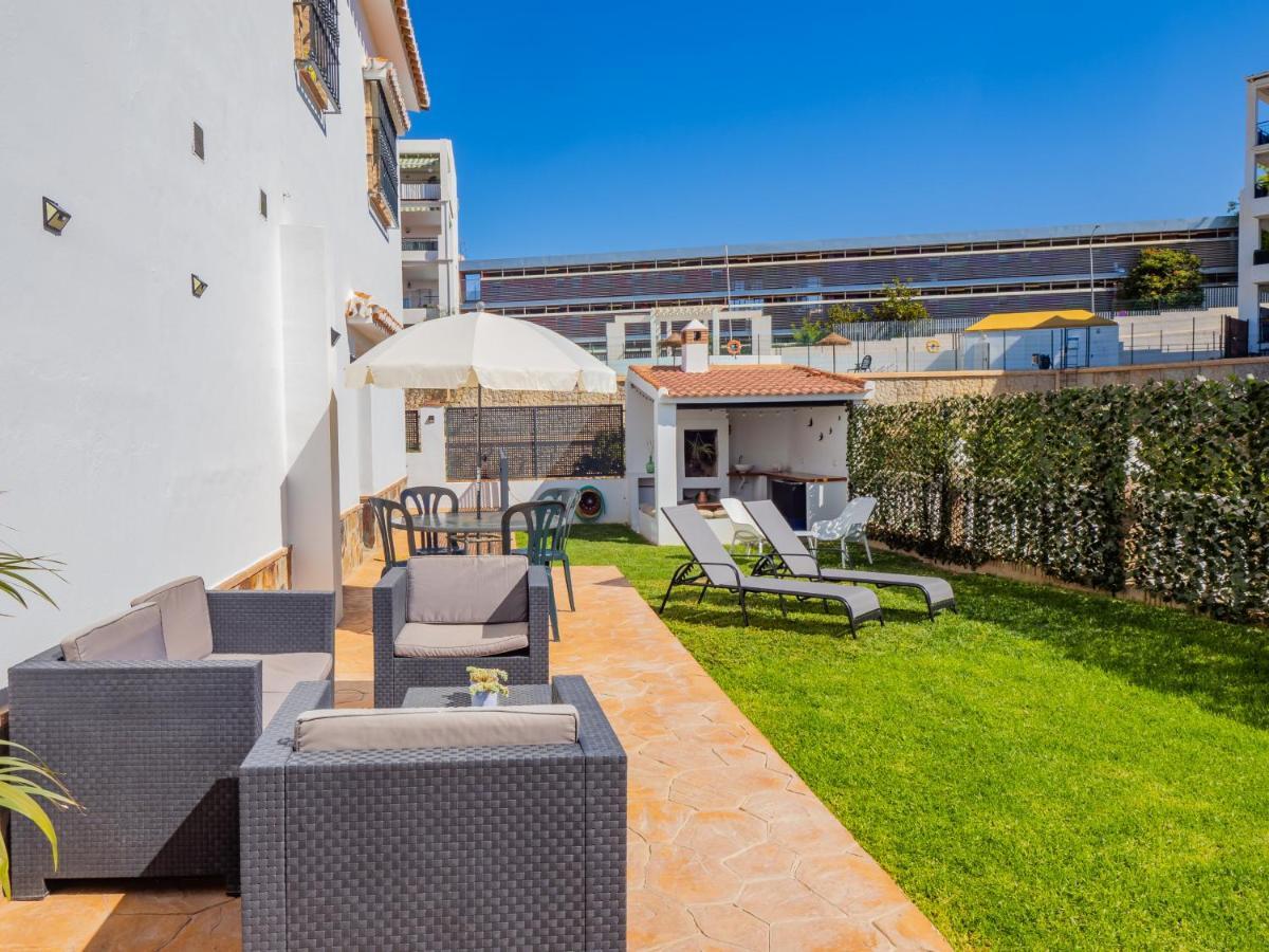 Cubo'S Hostal William'S Sunny 5 With Breakfast Torre de Benagalbon Exterior photo