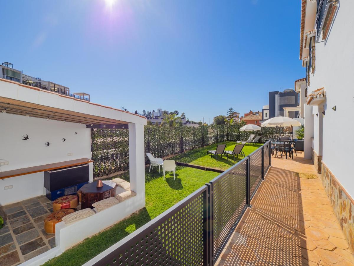 Cubo'S Hostal William'S Sunny 5 With Breakfast Torre de Benagalbon Exterior photo